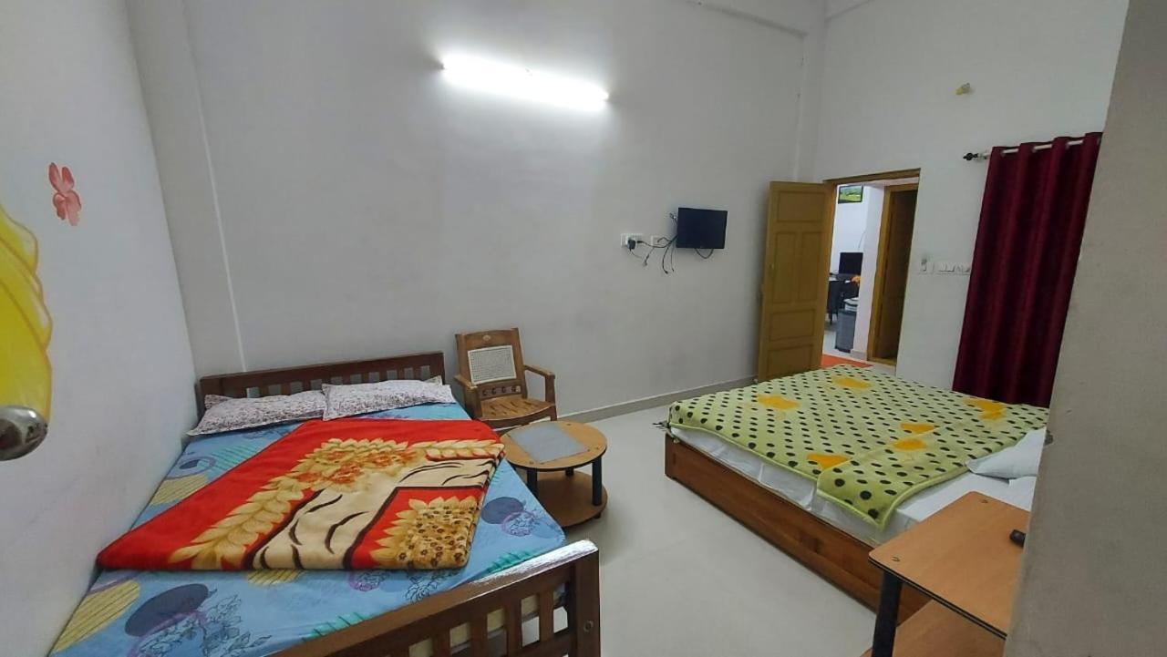 Greenpepperhomestay Munnar Anaviratty Екстериор снимка