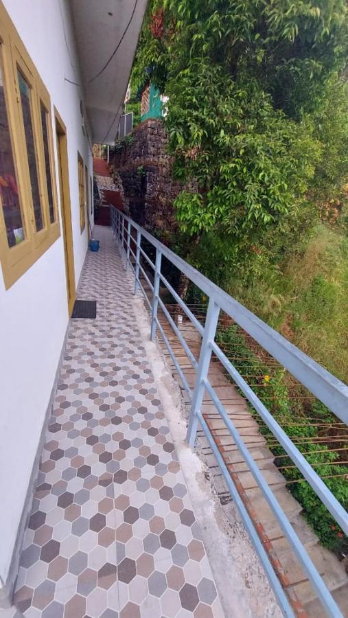 Greenpepperhomestay Munnar Anaviratty Екстериор снимка