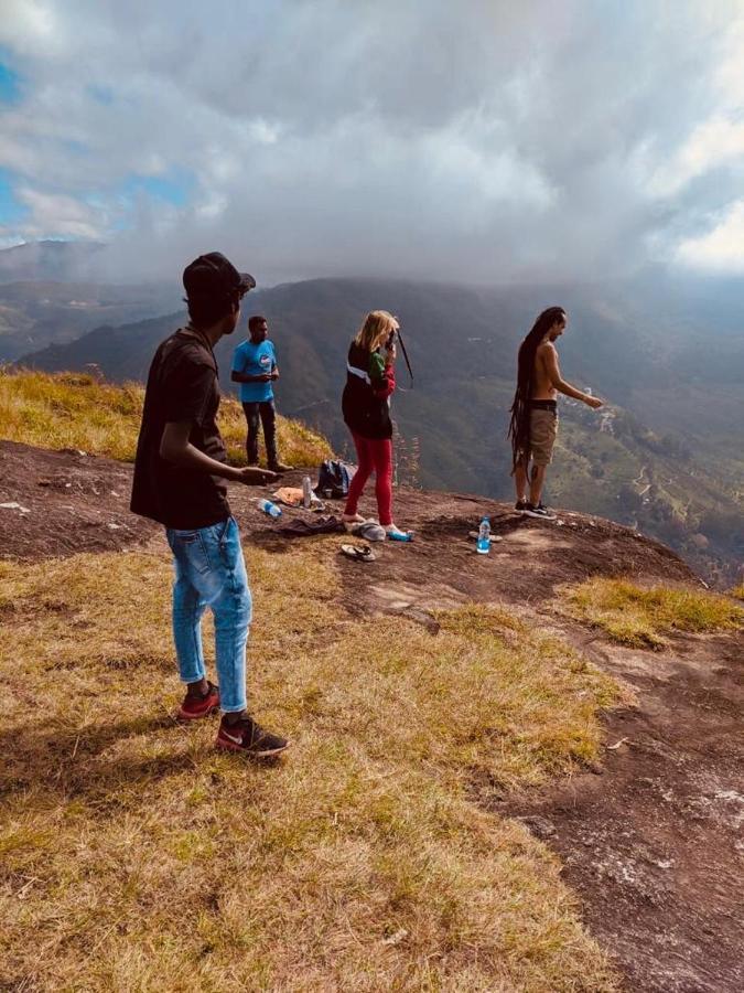 Greenpepperhomestay Munnar Anaviratty Екстериор снимка